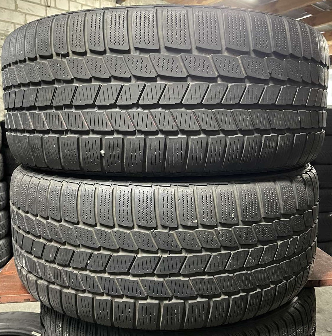 шины бу 245/45 R18