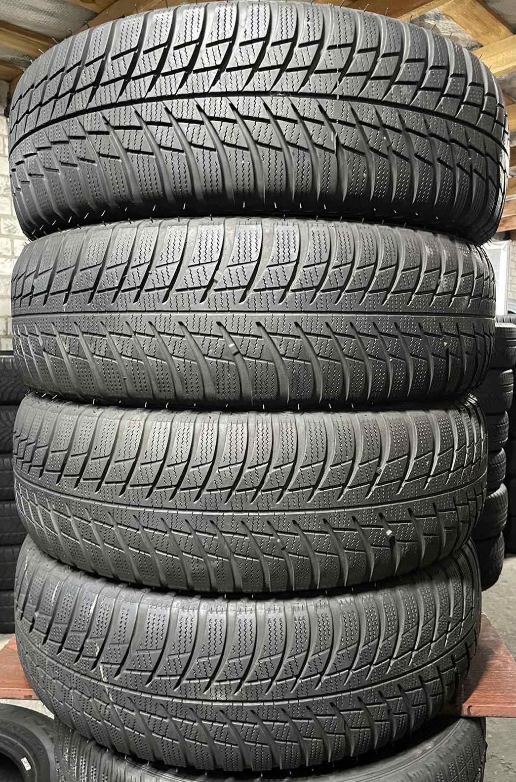 шины бу 215/65 R17