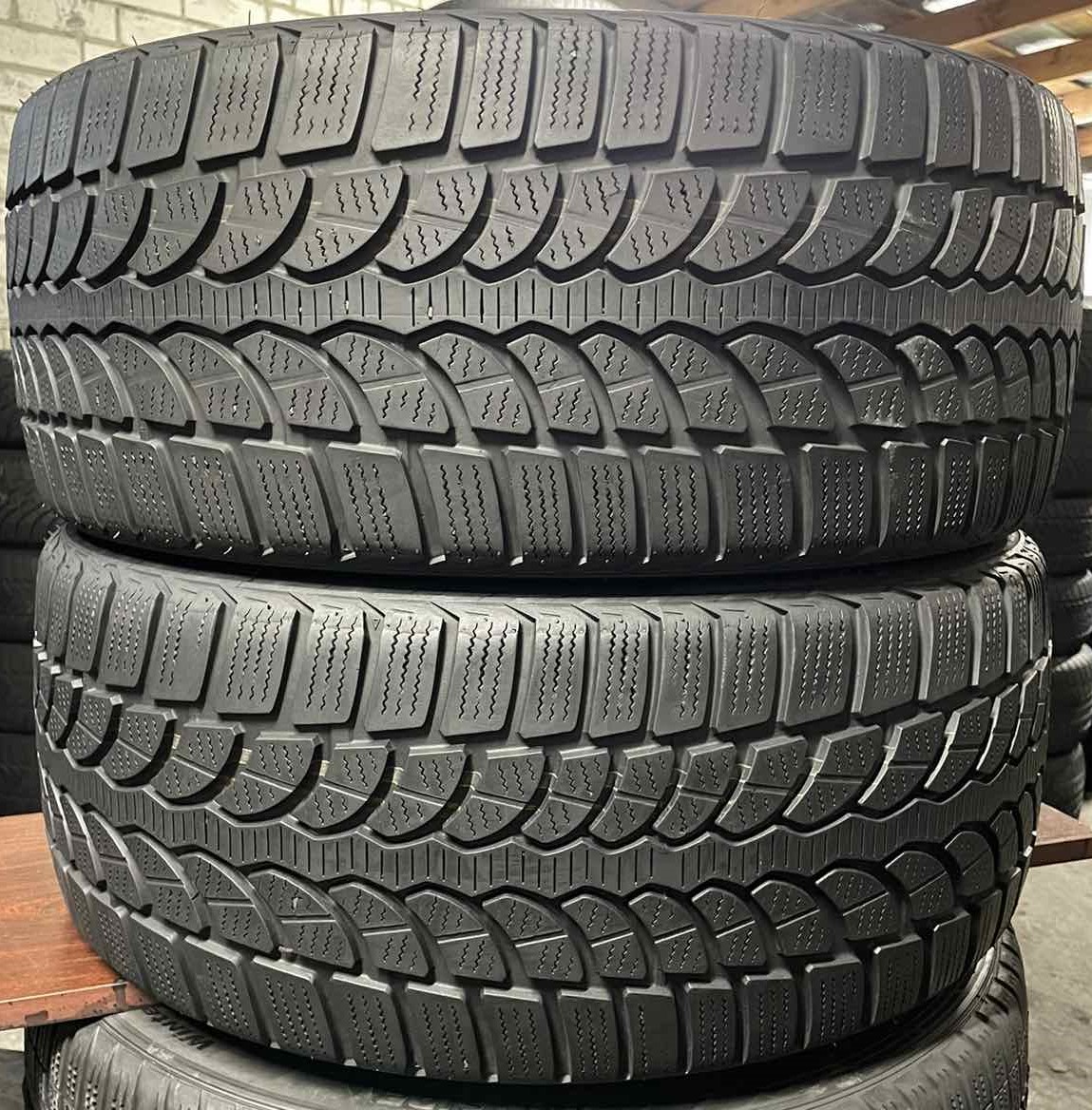 шины бу 225/40 R18