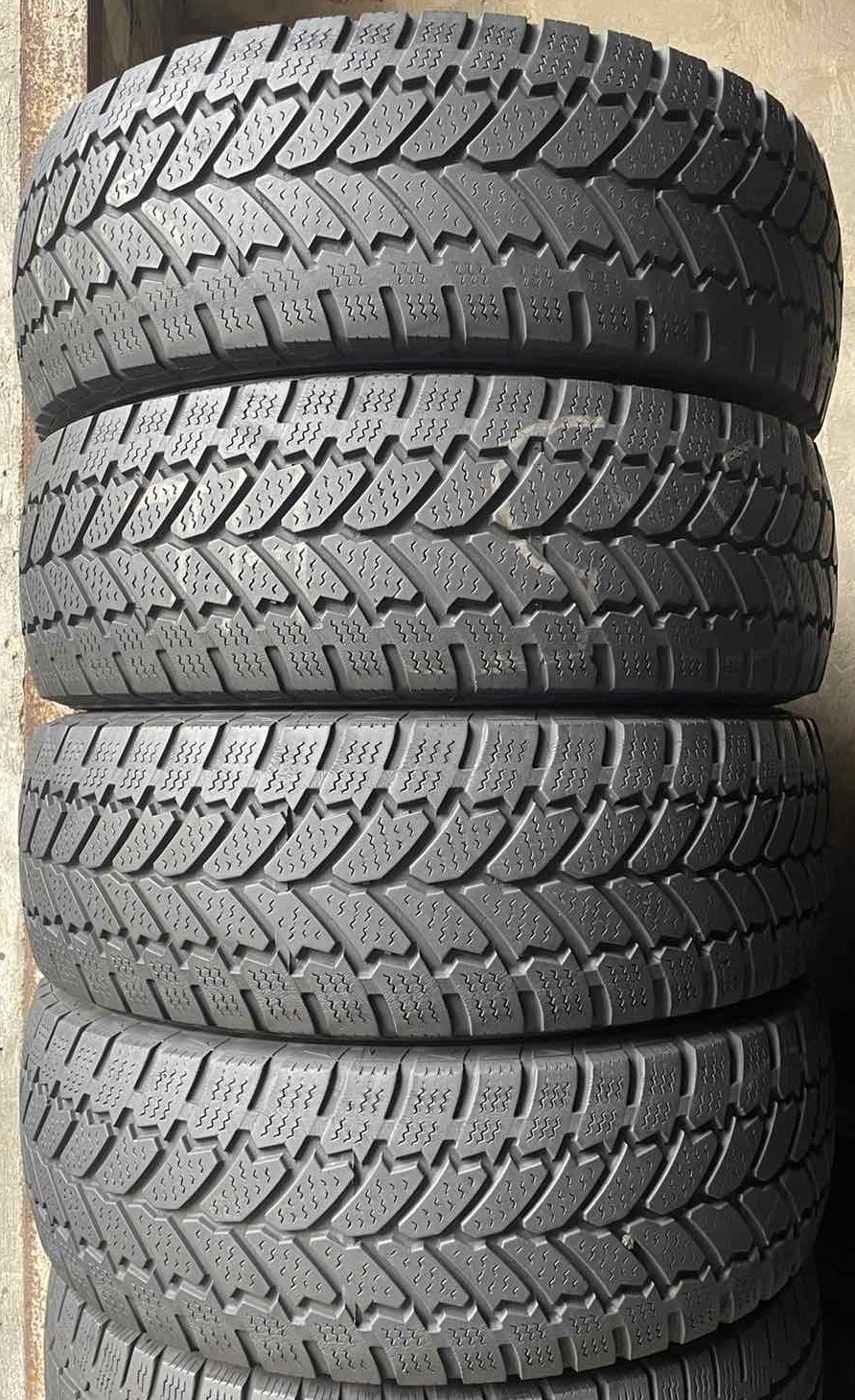 шины бу 225/65 R16C