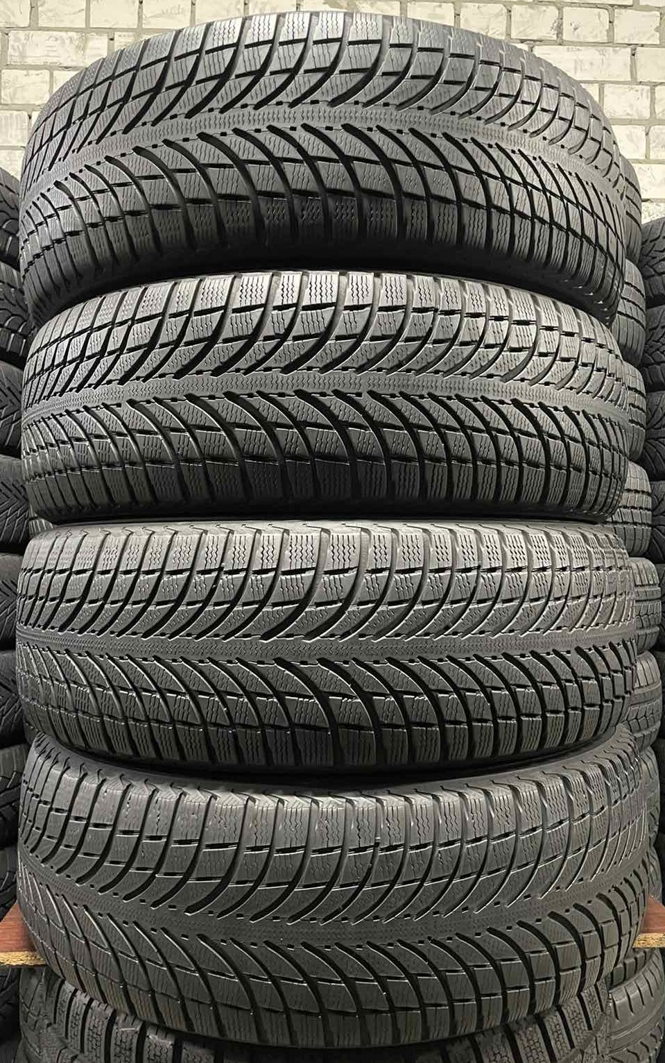 шины бу 235/65 R17