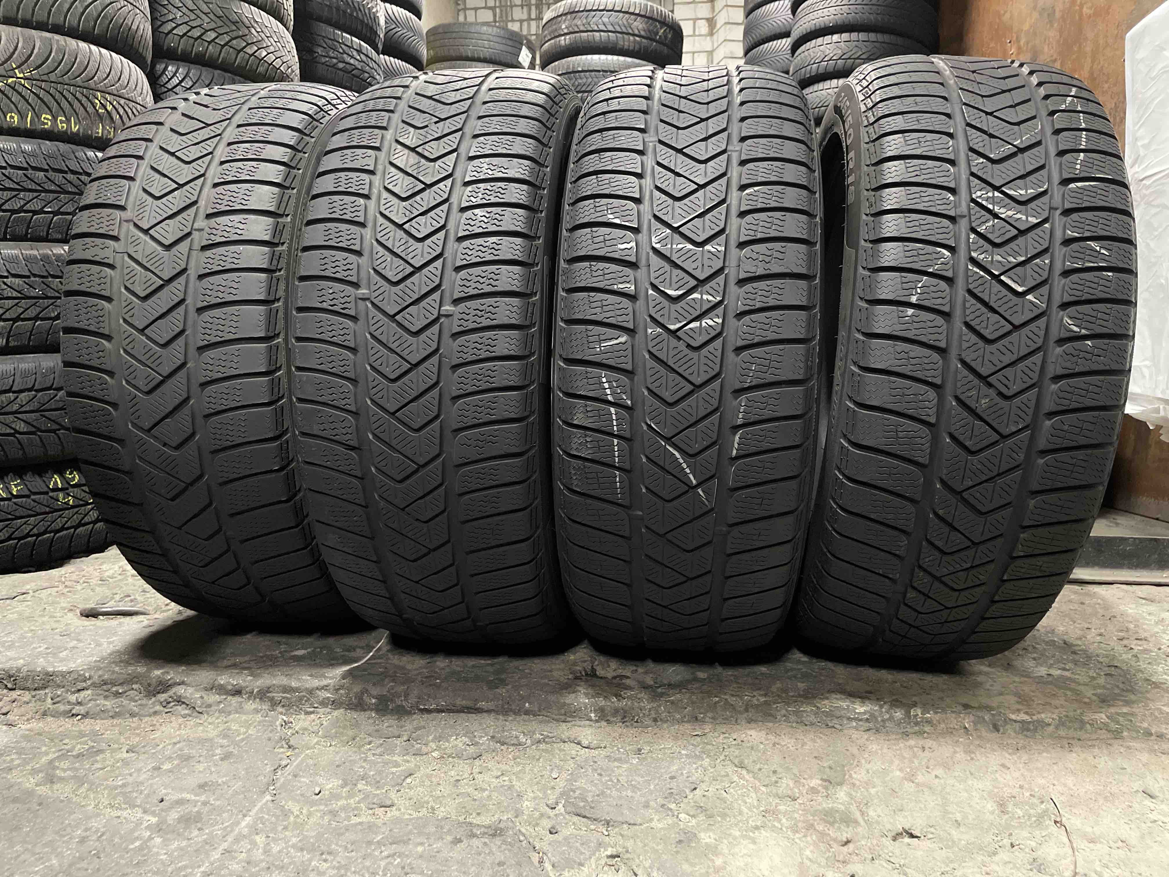 шины бу 245/45 R18
